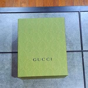 Gucci gift box